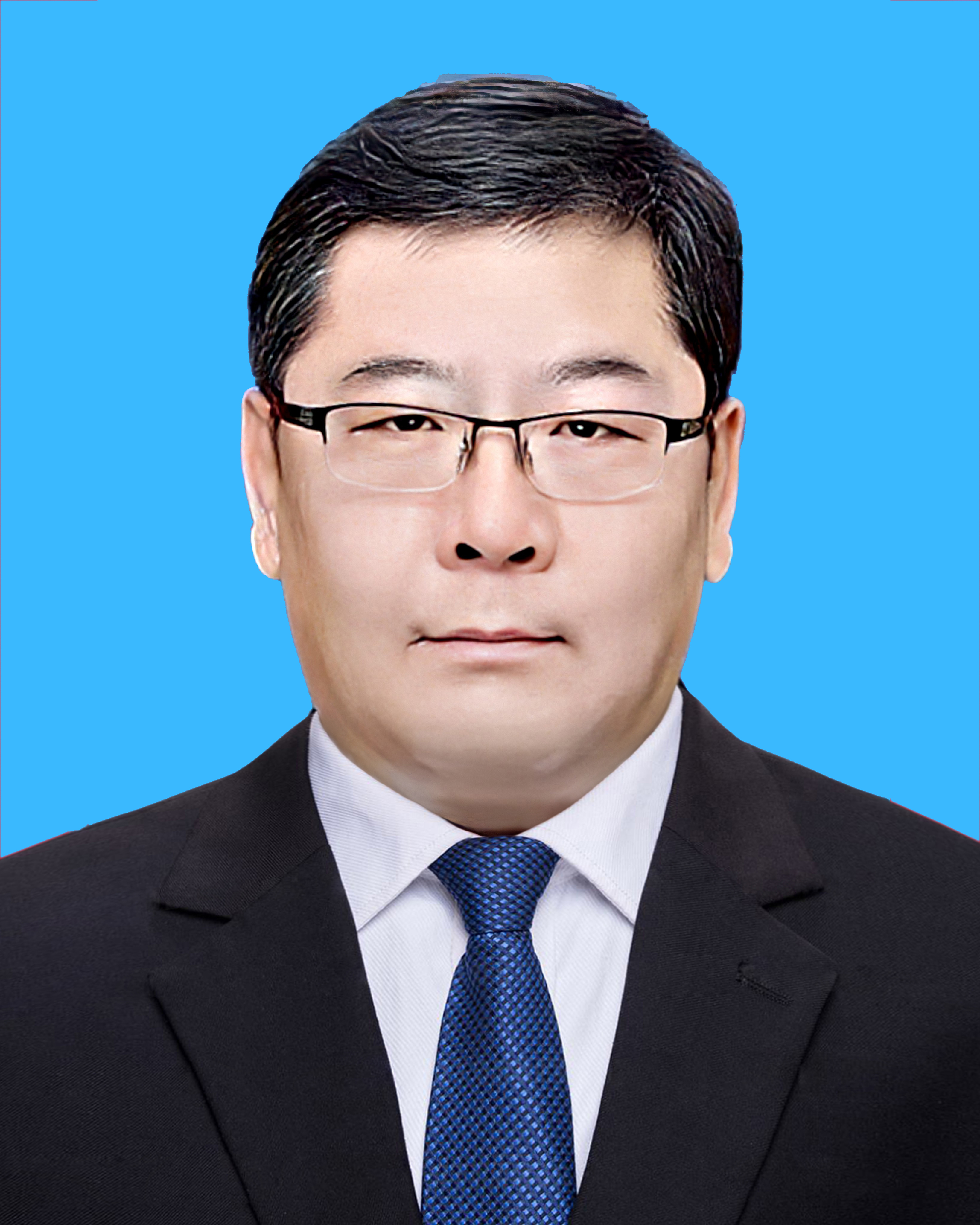 張    新